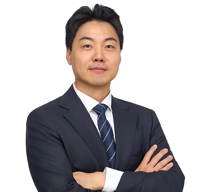 Kenneth Kang, Amundsen Davis LLC Photo