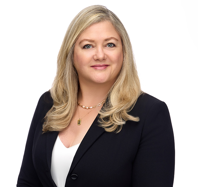 Stephanie Cantrell, Amundsen Davis LLC Photo